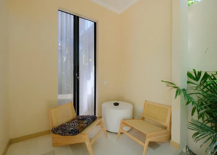 Warm Minimalist 1 Bedroom With Private Pool For A Relaxing *